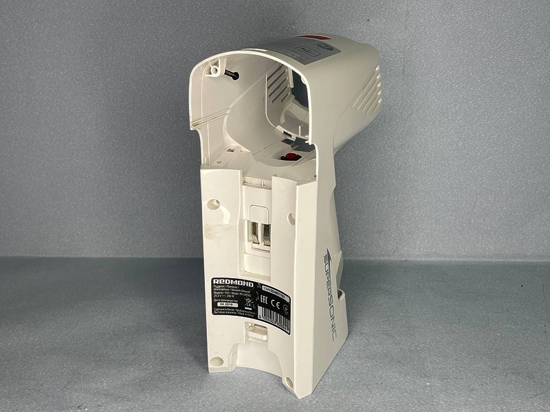 Корпус для пылесоса Redmond RV-UR360