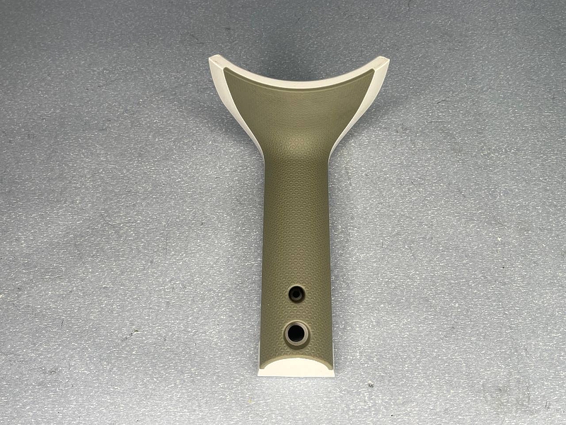 Часть корпуса (ручка) для пылесоса Redmond RV-UR360