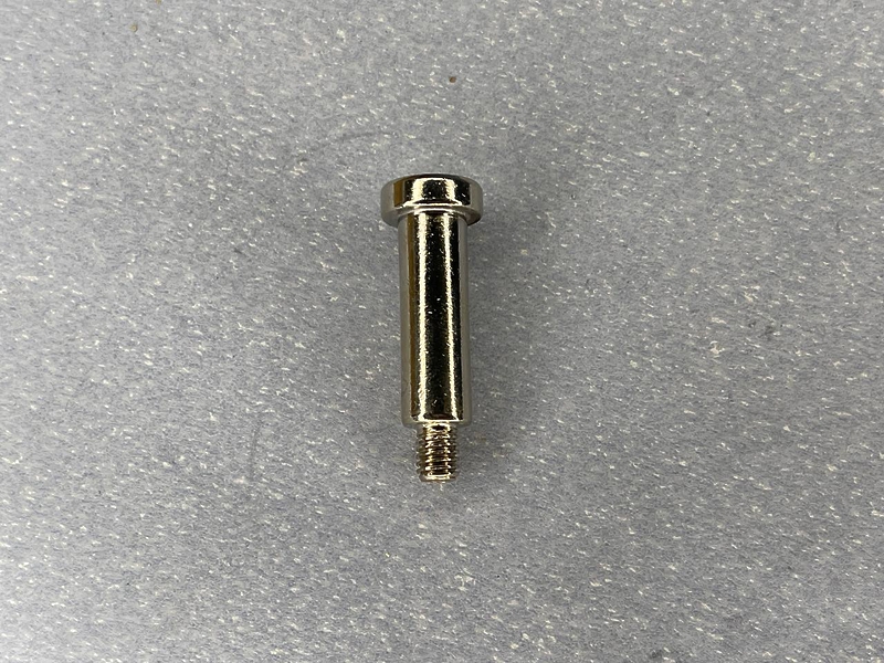 Винт крепления для гриля Redmond RGM-M816P