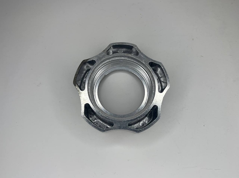 Гайка на корпус шнека для мясорубки Moulenex HV-8